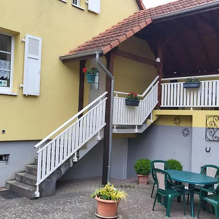 Des Pinsons Ferienhaus *